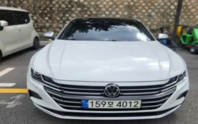 아테온 2.0 TDI 프레스티지 폭스바겐 2022년 04월 119,836km